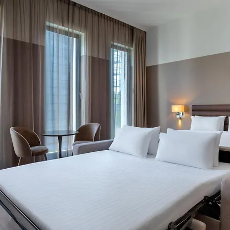 Ac Hotel By Marriott Wuerzburg-2